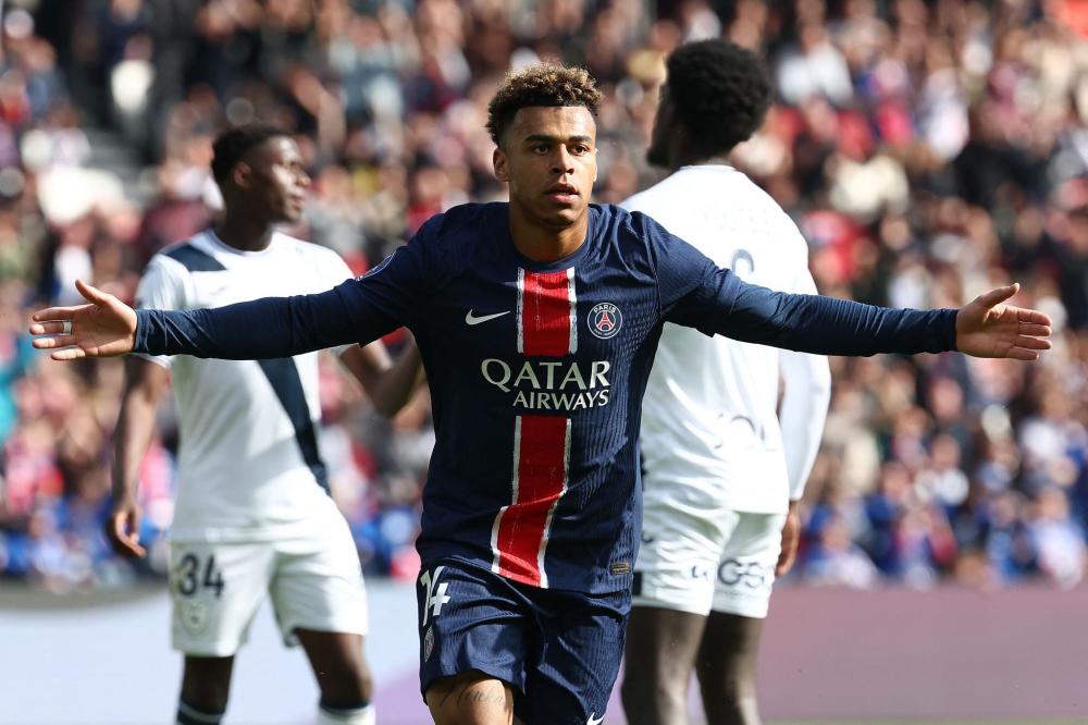 赛季的表现 赛季的表现